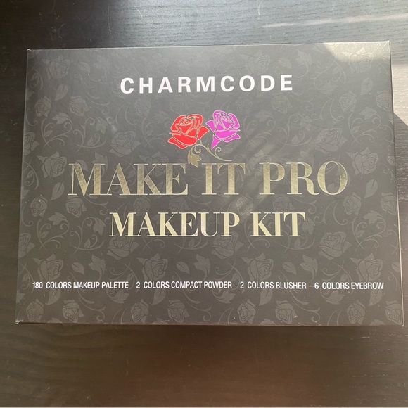 Makeup kit & Eye Primer - Picture 11 of 11